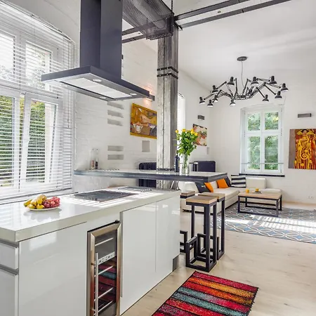 Apartman Victory - The Art Of